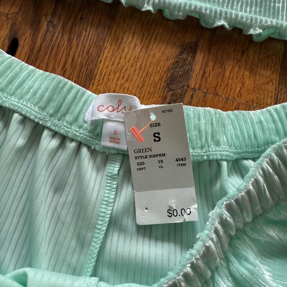 Colsie Light Green‎ Ribbed Pajama Set - Picture 2 of 3